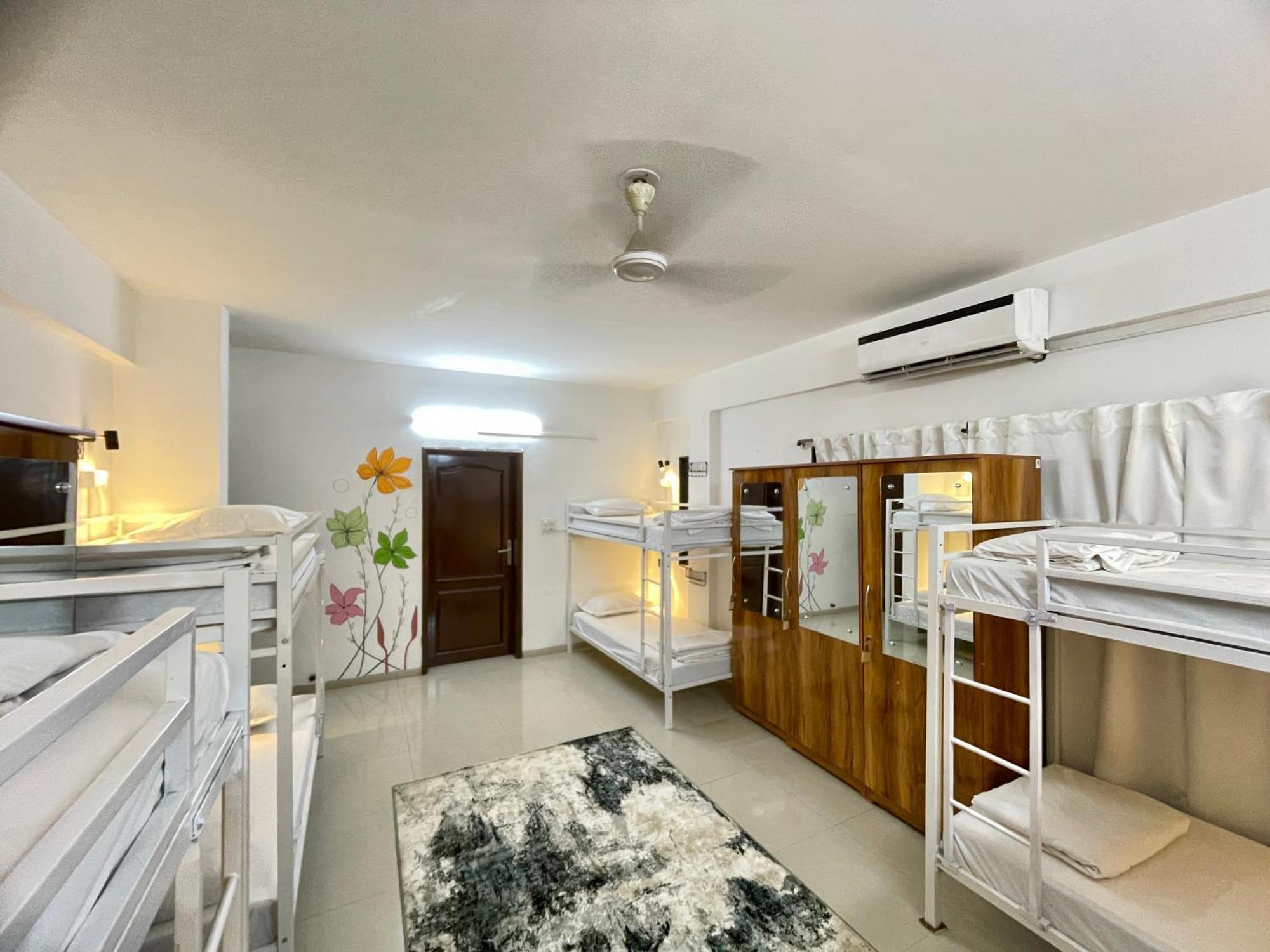 Hoshtel99 - Lux - Stay, Cowork And Cafe - Luxurious Bungalow بونة المظهر الخارجي الصورة