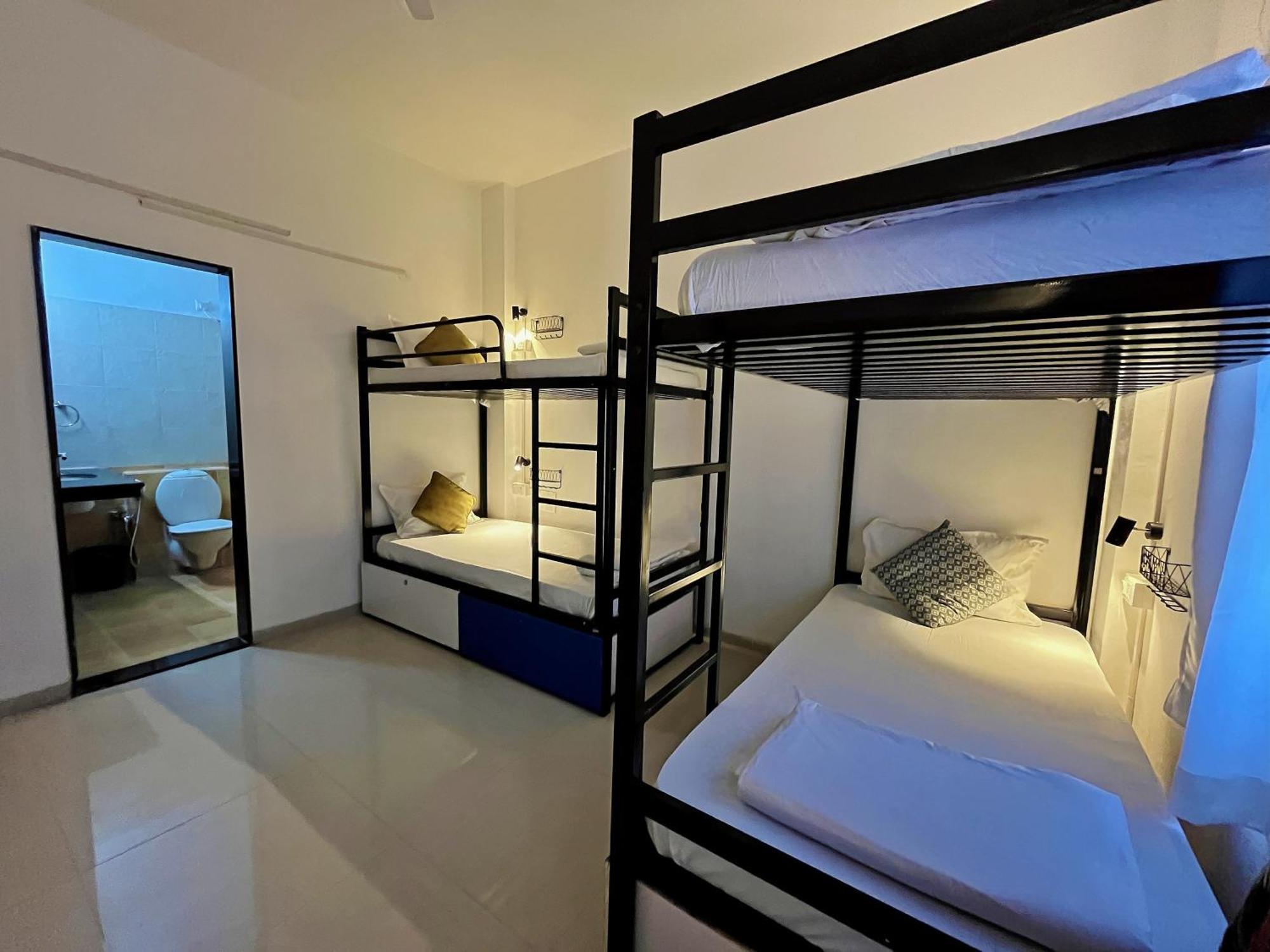Hoshtel99 - Lux - Stay, Cowork And Cafe - Luxurious Bungalow بونة المظهر الخارجي الصورة